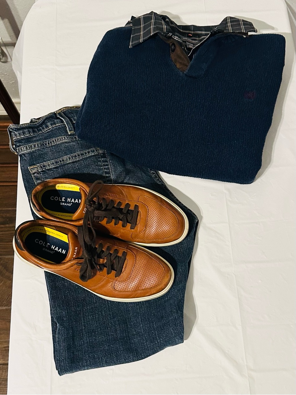 Men’s Chaps  Navy Rolled Collar Sweater with Brown Elbow Patches